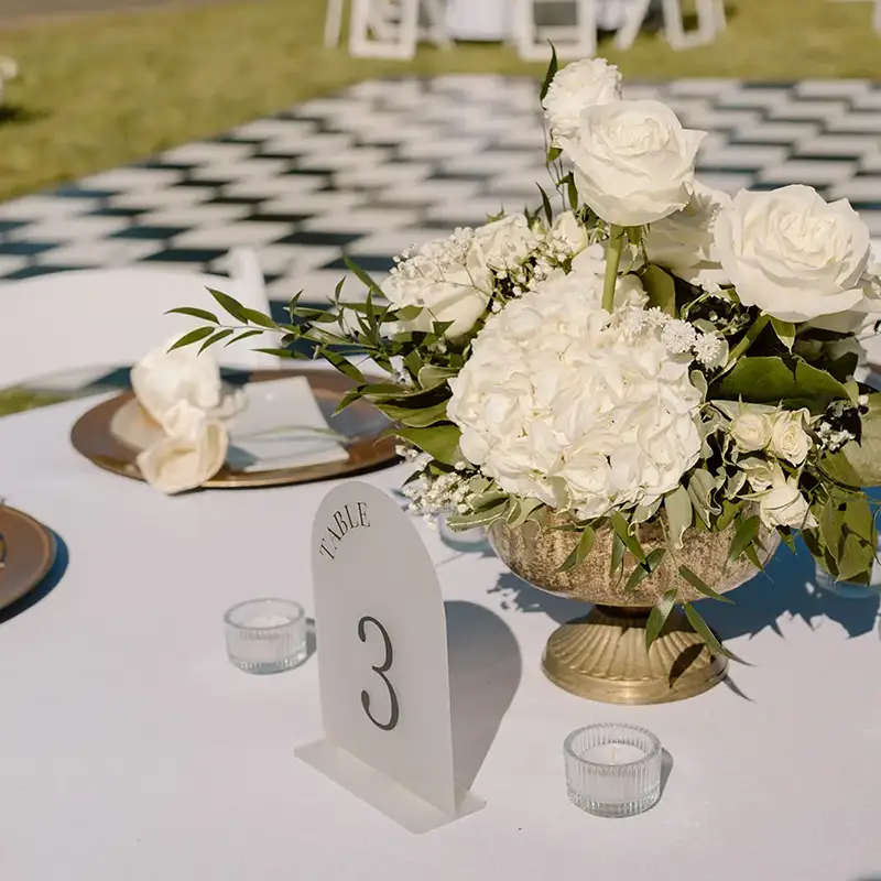Wedding Receptions, Dining & Dancing at Alder Grove in Castle Rock, WA